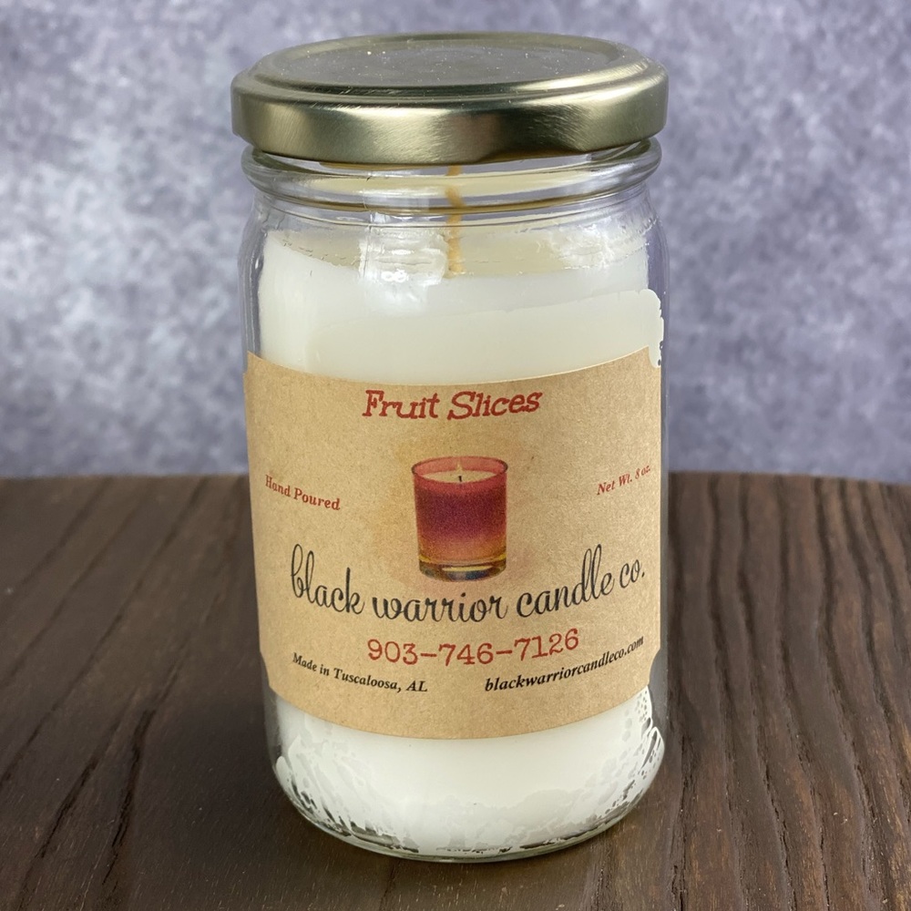 White Fruit Slices 8 oz Candle
